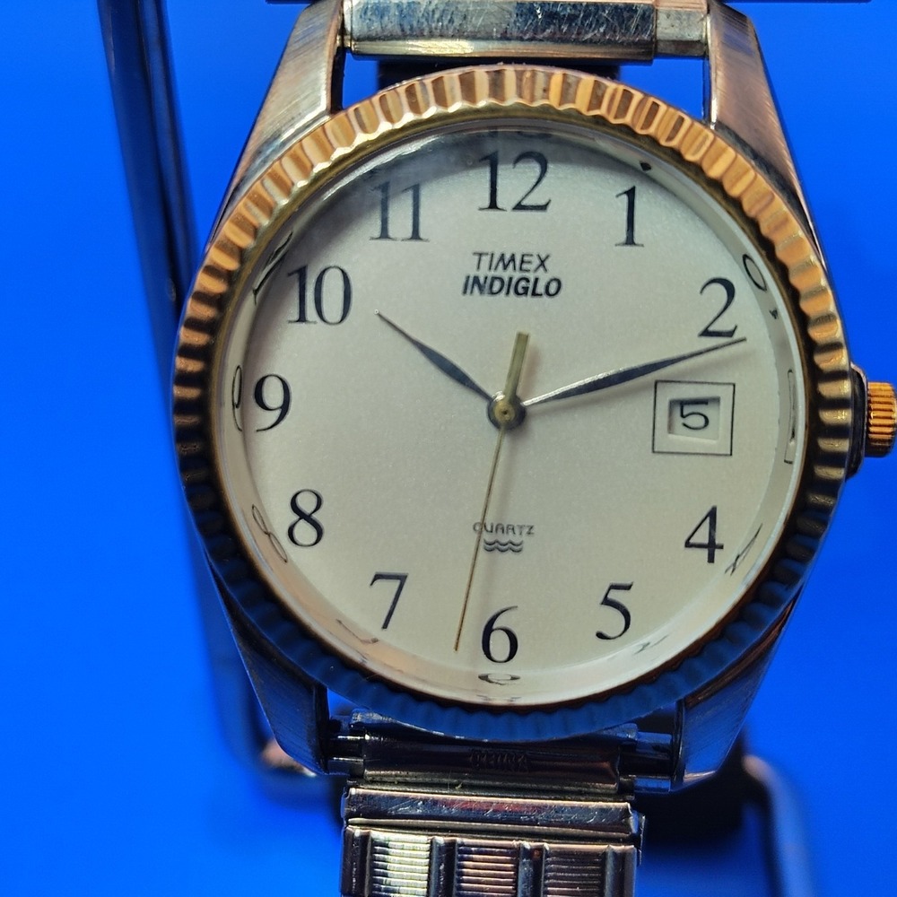 Vintage 2012 Timex Indiglo Date 33mm Mens Quartz Watch‎ Fully Restored
